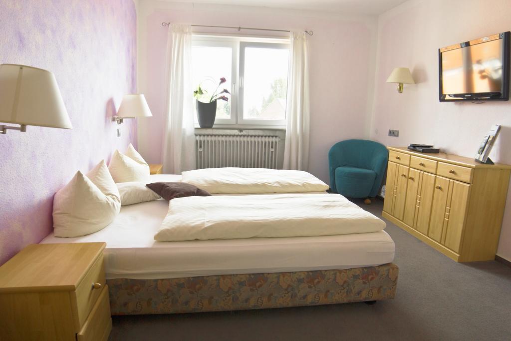 Hotel Berg Dannenfels Quarto foto